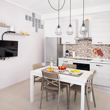 Casa Amelia * לטויאני