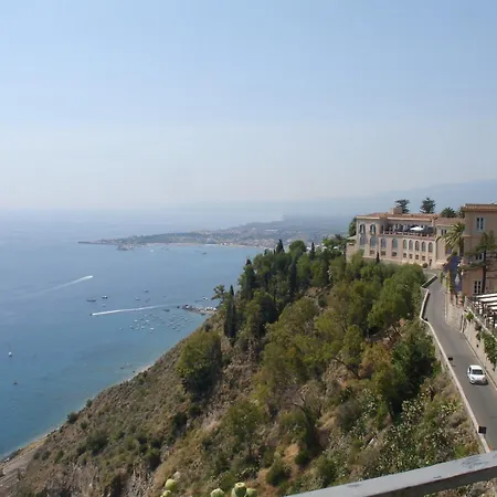 Casa Amelia * Letojanni